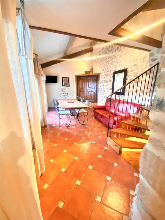 Gite De Groupe 9Ch Ou 3 Gites Independants De 3Ch - Patio Et Piscine Interieure Chauffee Toute L'Annee Vallon-Pont-d'Arc Exterior photo
