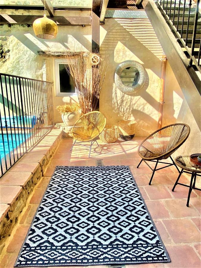 Gite De Groupe 9Ch Ou 3 Gites Independants De 3Ch - Patio Et Piscine Interieure Chauffee Toute L'Annee Vallon-Pont-d'Arc Exterior photo